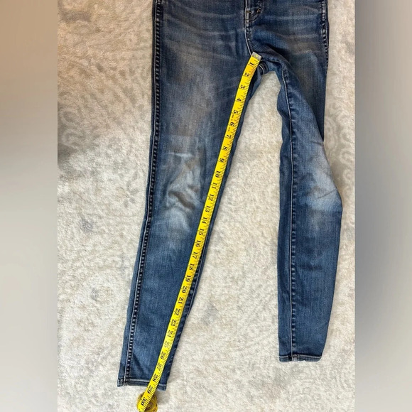 Madewell 10” High Rise Skinny Jeans - Picture 4 of 8